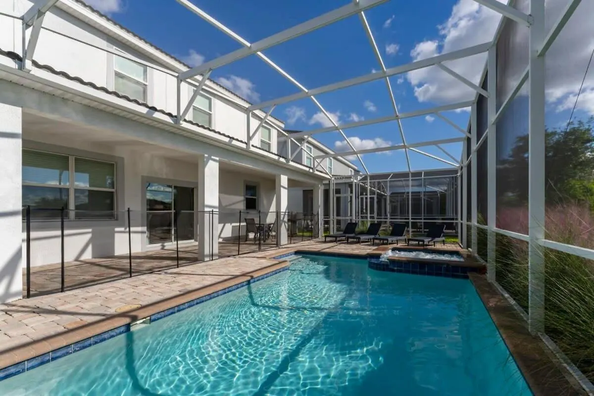 Villa Vibrant 6Br W Private Pool Grill By Disney Davenport