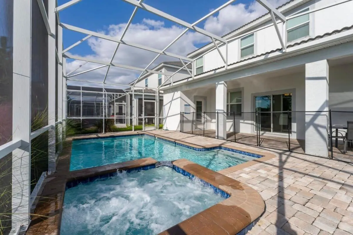 Vibrant 6Br W Private Pool Grill By Disney Davenport United States
